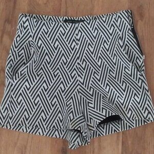 Zara high-waisted short